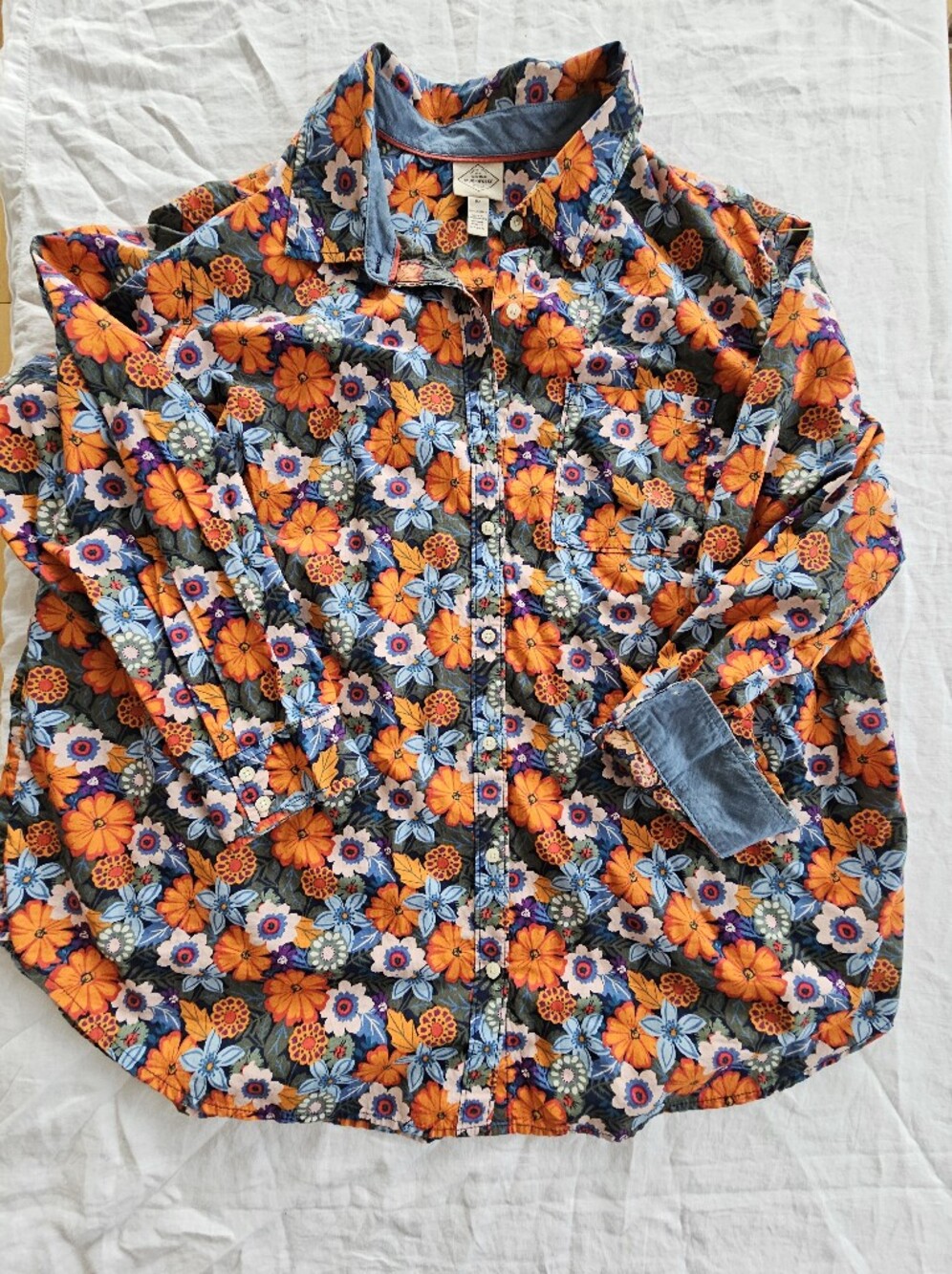 St. John's Bay Button Down Floral Top Size OX